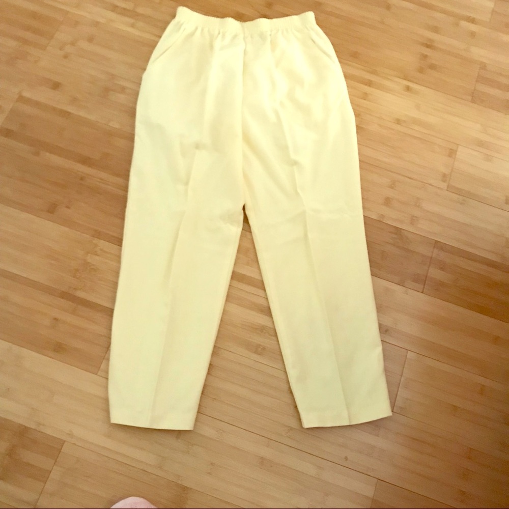 Clásic elements petite Yellow linen pants